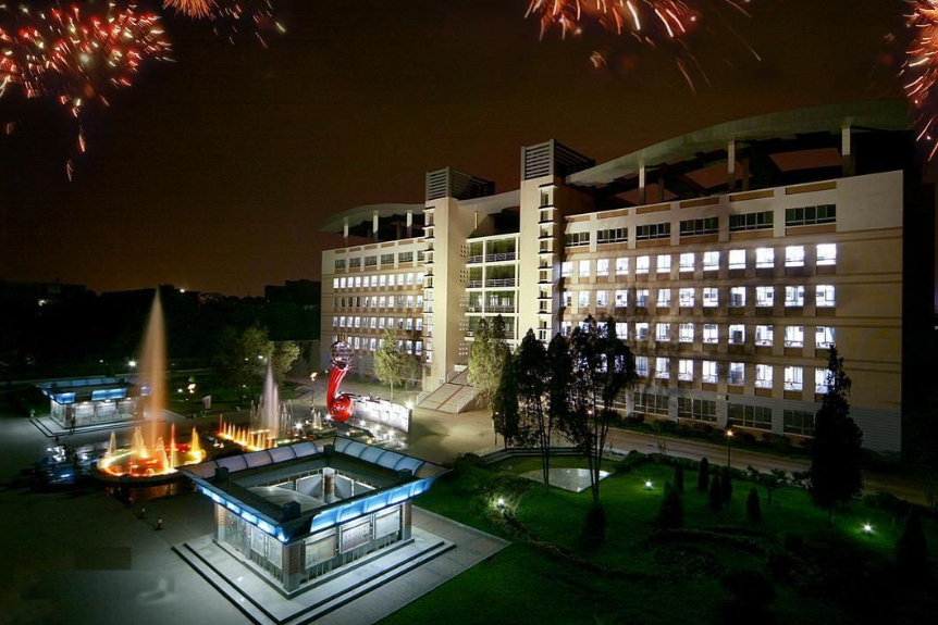 济南初中学校排名（山西太原中学排行出炉）