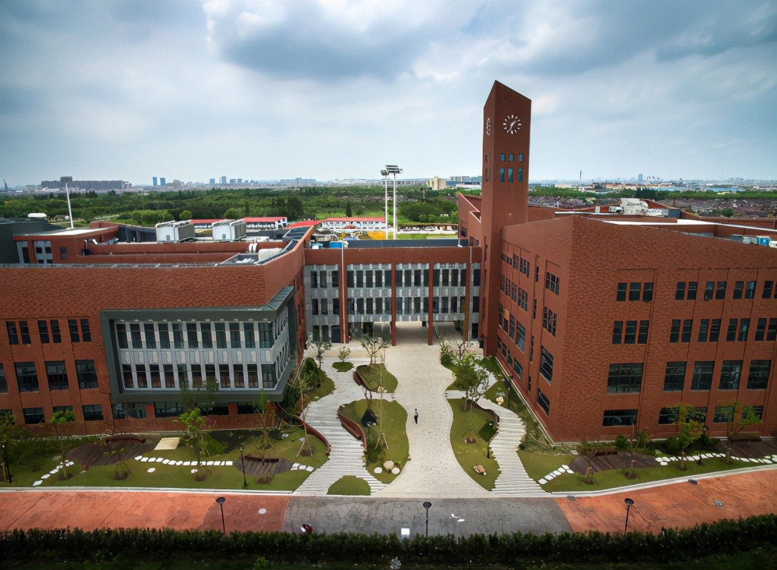 上海“贵族学校”走红，幼儿园学费高达17万，名额却供不应求