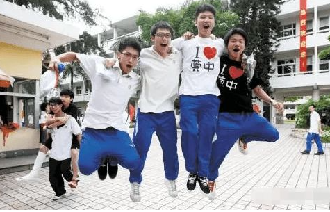 中考后才知道，私立中学和公立中学区别这么大，过来人有话说