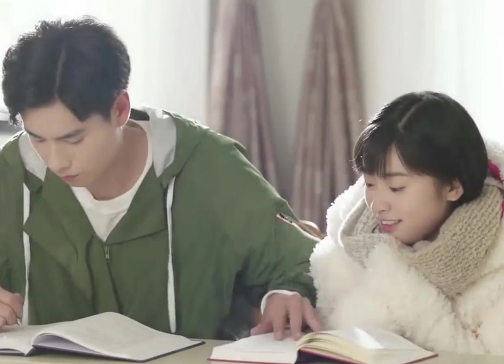 大学四年不谈恋爱，多半是“这3种人”，网友：扎心了，老铁