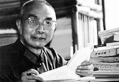 影视剧里的国军和真实的国军，中间差了10086个楚云飞