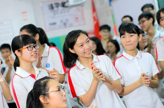 高考迎来“大变化”，一二三本或将取消，考生报考变得更容易