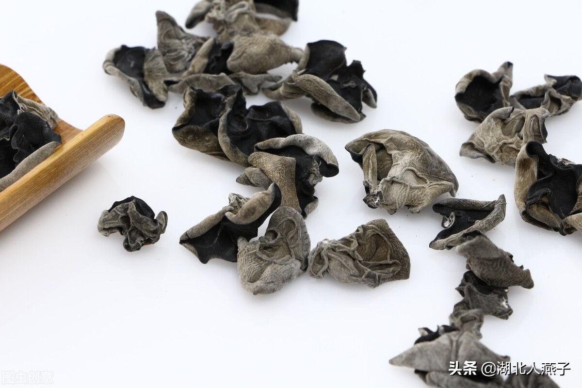 夏天容易出汗多犯困？多吃这8种蔬菜和6种水果，含钾高，精神好