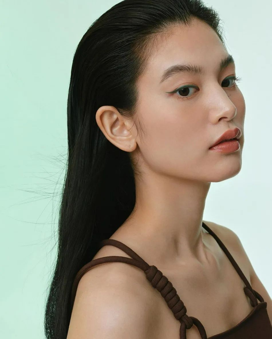 日本立花惠理彩妝大片太美了！雪膚玉貌太性感撩人