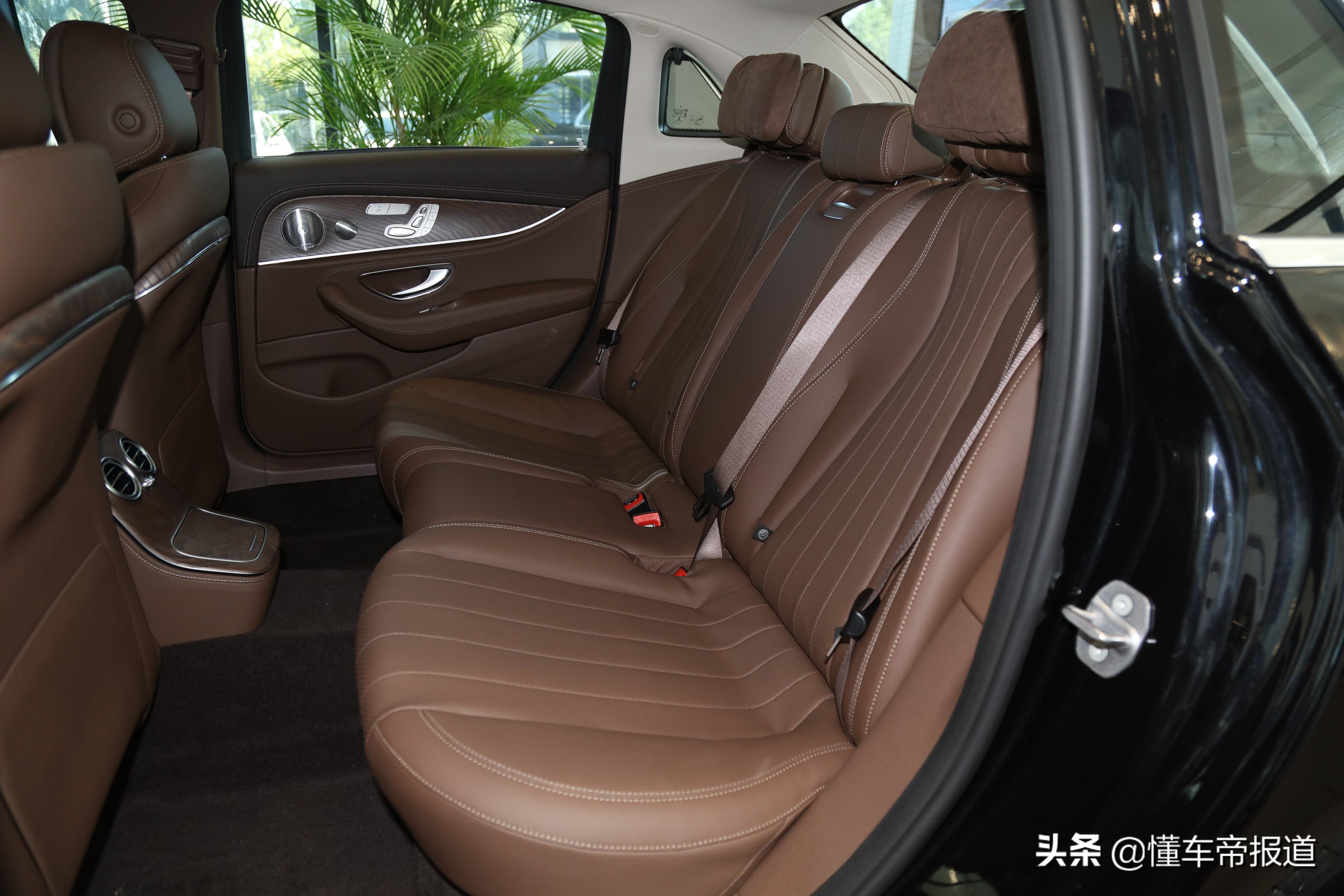 新车 |“好大哥的小老弟”，详解北京奔驰新款E级长轴距轿车