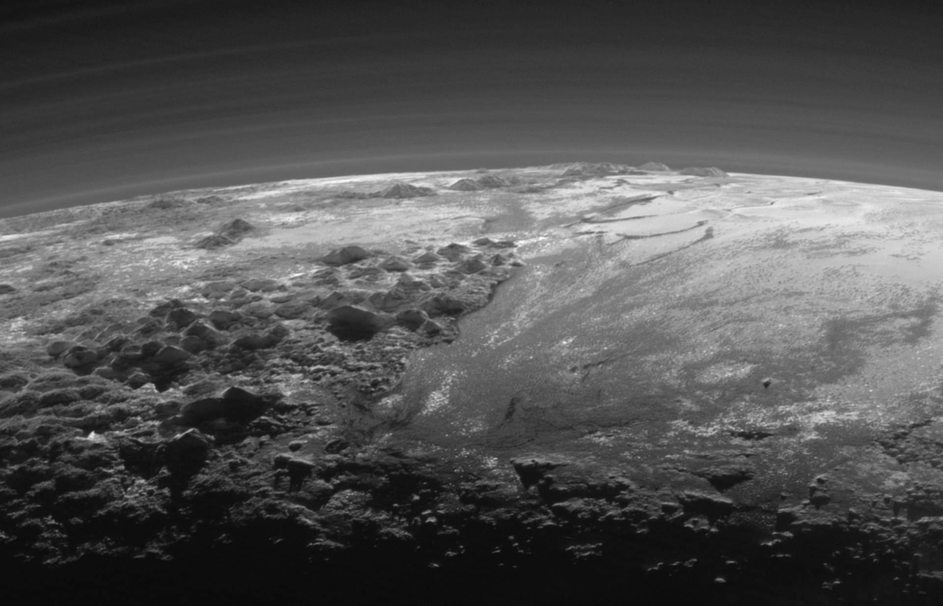 冥王星到底有多可怕？被踢出“九大行星”，它可一点也不冤