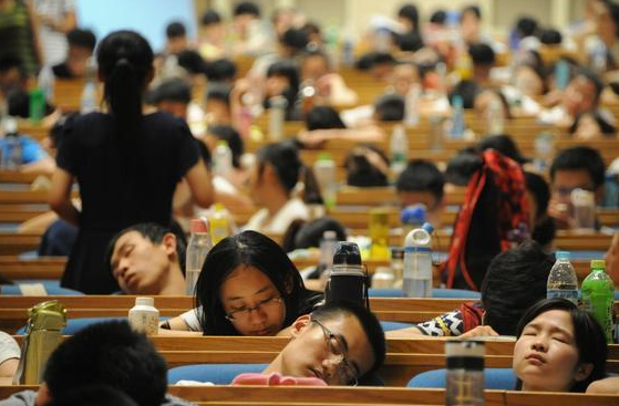 大学不用学习也能毕业？教育部发布取消“清考”，大学毕业都困难