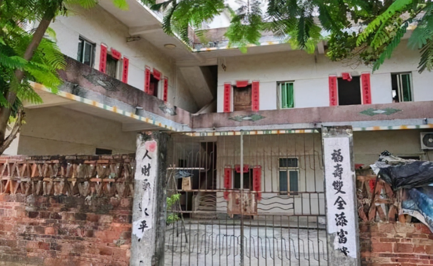 好消息！全红婵爷爷现状曝光：身体康复出院，平时在家看电视