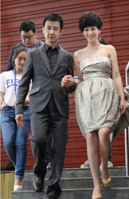李小冉前男友孙东海 39岁和徐佳宁闪婚图片