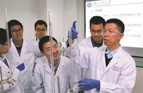 大学课堂允许蹭课吗？想去旁听的同学需了解，听这些课容易被撵走