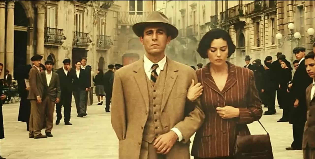 《西西里的美丽传说》：不被监督的人性，可以恶到什么地步