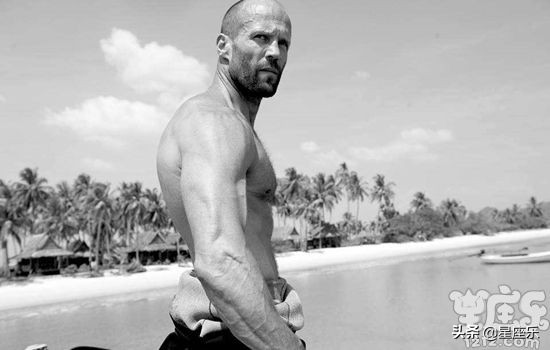 哪些细节可以看出狮子座把你当备胎？