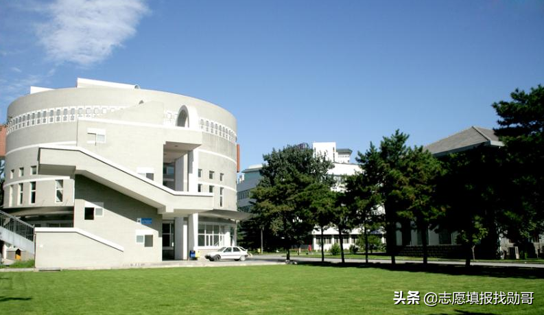 北京这所大学，与211仅一字之差，实力差距却很大！填志愿看清楚