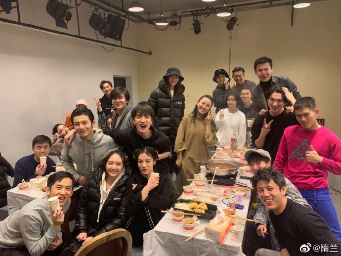 王俊凯大学班级气氛融洽，戴