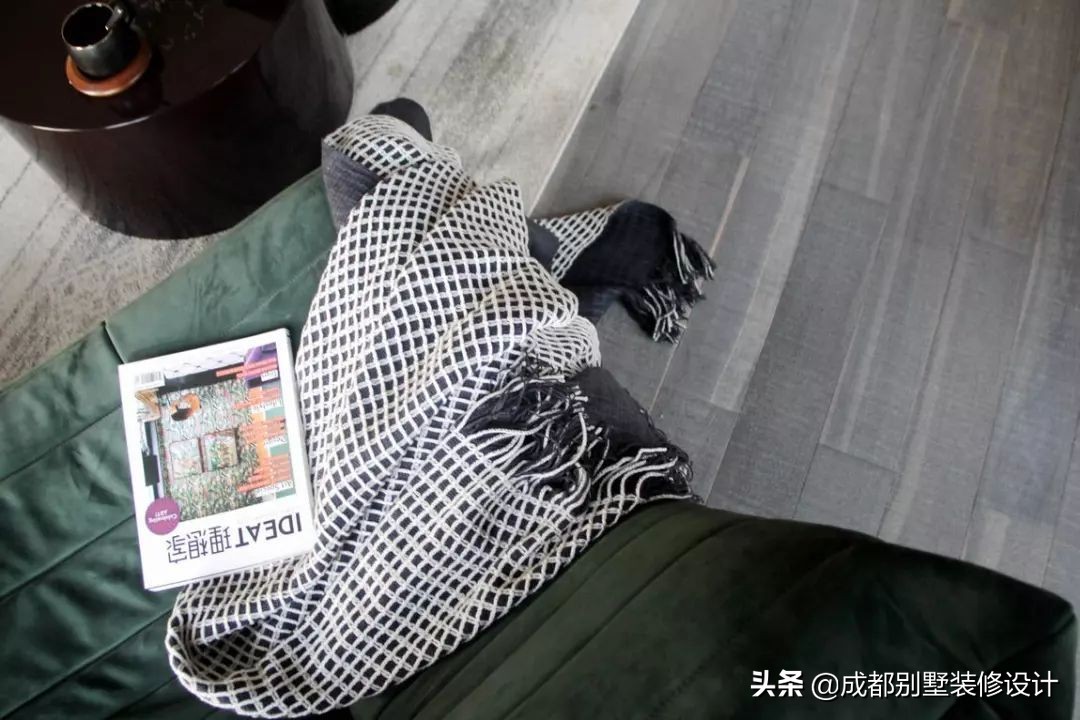 320平米排屋别墅设计，高级灰，奇遇之境演绎不一样的极致格调！