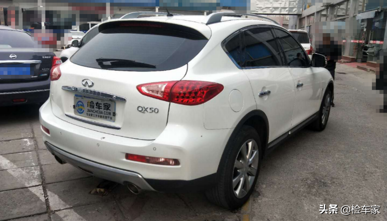 22万买台英菲尼迪QX50，豪华中型SUV的性价比之选