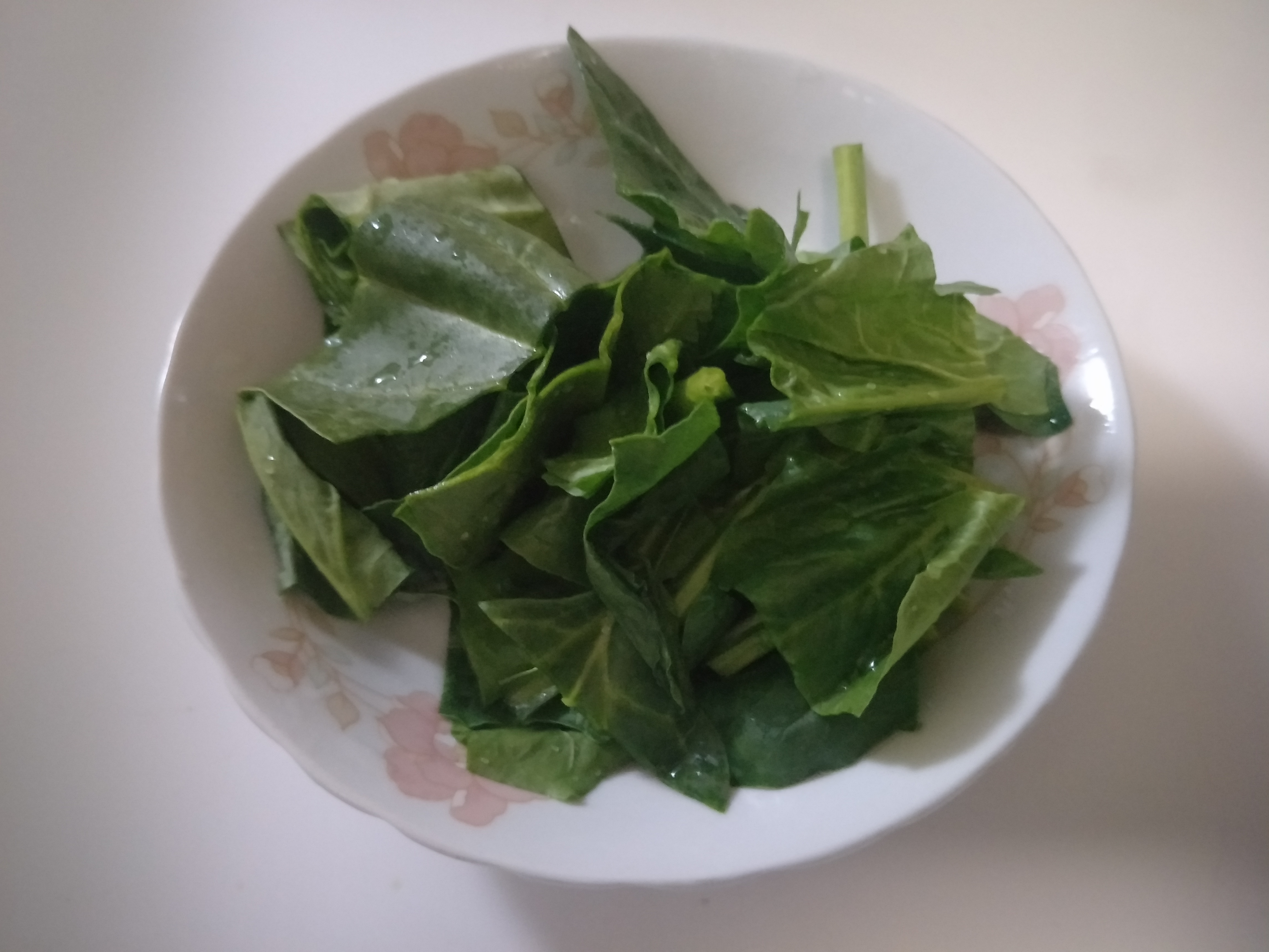 天冷了，教你做道菠菜汤，浓稠好喝，菠菜翠绿清香，孩子都爱喝