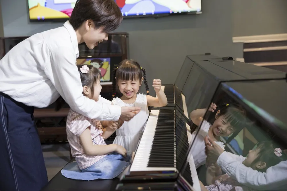 重磅｜英皇考级钢琴演奏将迎来重大改革，琴童家长必看