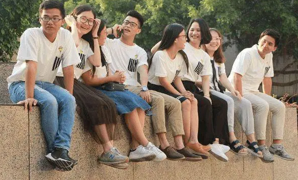 19级大学生的痛谁能懂？感觉还没上学就快毕业了，毫无大学体验感