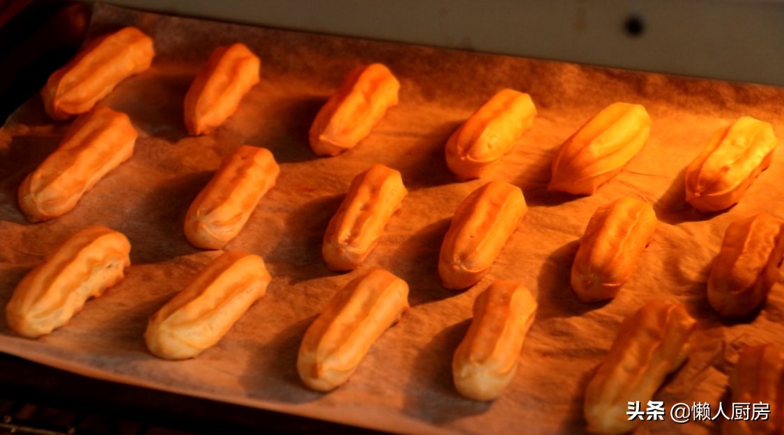 外国人最爱吃的小油条，我不用油炸的方法，吃起来外酥里软