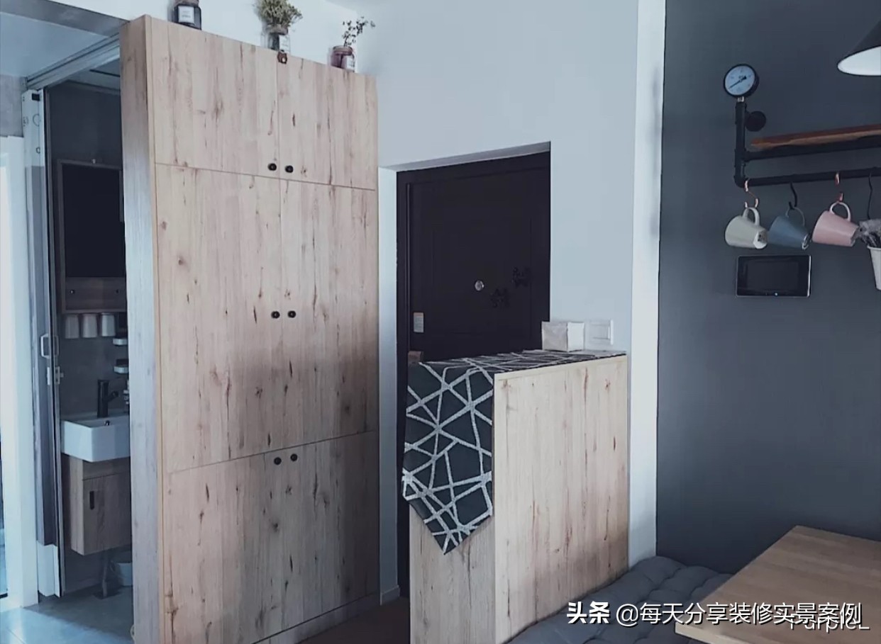 兒童書房設計為了孩子，他家裝潢不按常理出牌，客廳變「遊樂園」第一次見！