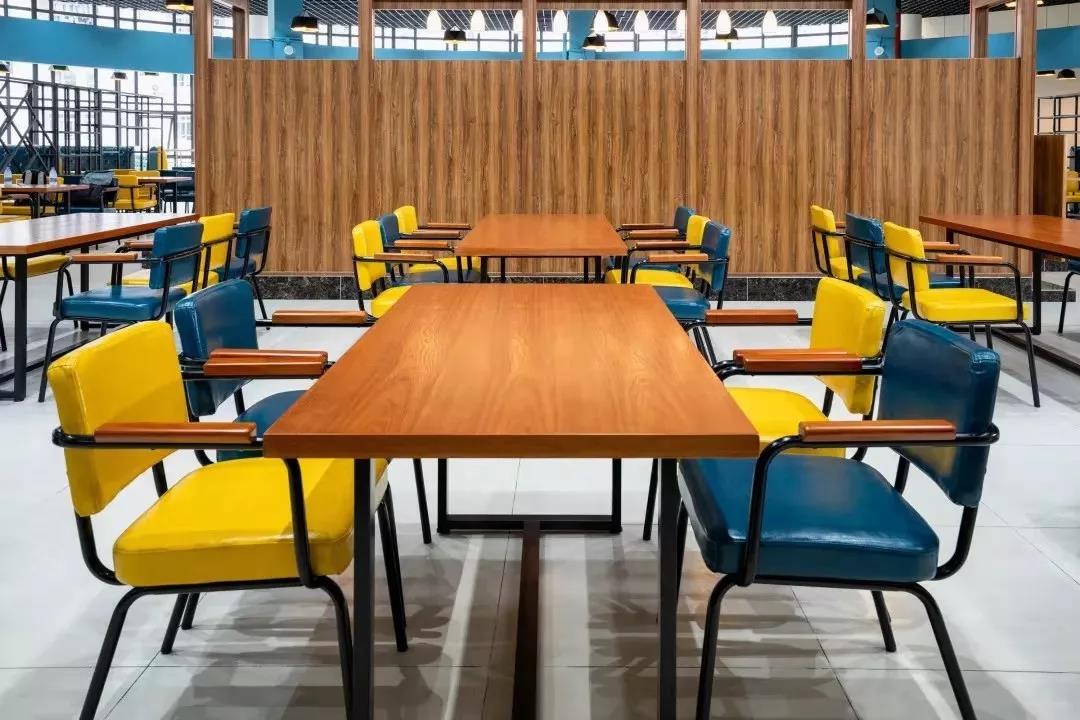 坐拥5大校区，14个食堂吃遍网红美食，湖南这所