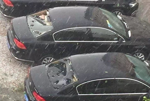 车被冰雹砸了能走保险吗?(车被冰雹砸坏,保险会理赔吗)