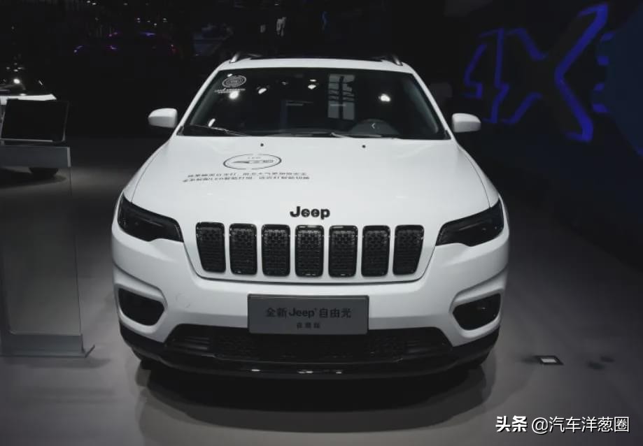 10万出头合资SUV再降4万？Jeep除了情怀，还剩什么？