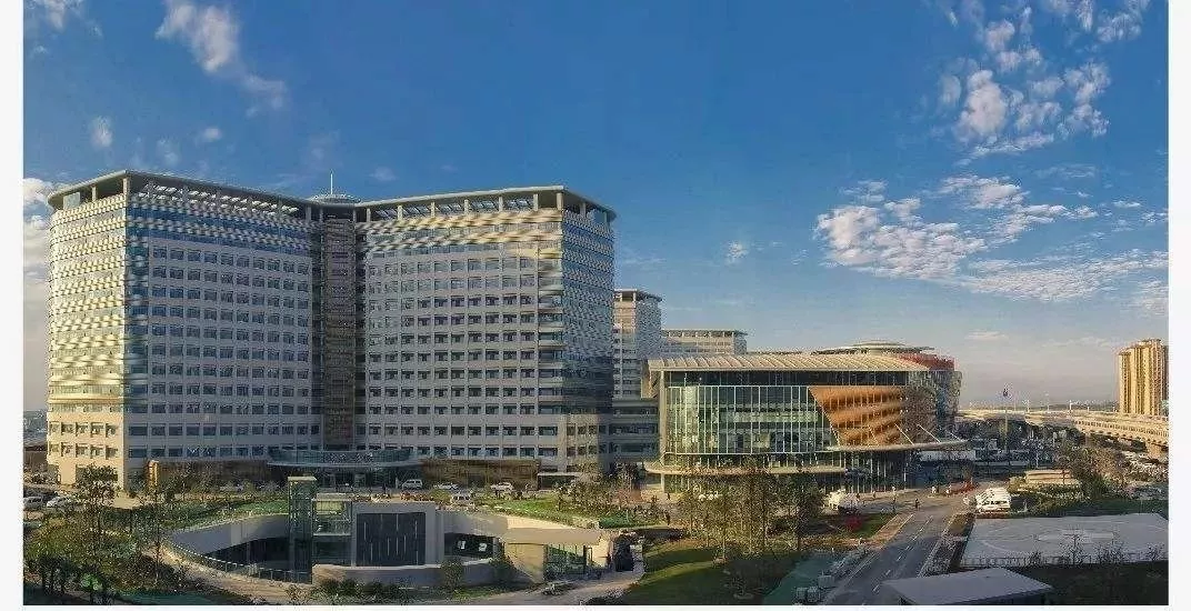 [河南] 郑州大学第一附属医院，招收护士规范化培训学员100人