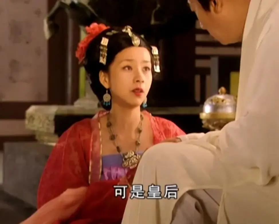影视剧唐朝造型已落寞消失，华丽服饰不再用，高仿塑料珠子到处用