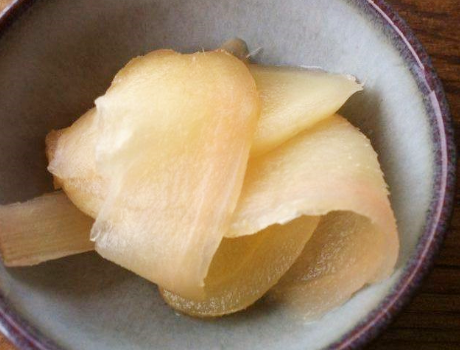 夏天吃姜正当时,教你做醋泡姜,我坚持每天早上吃2片,健脾养胃