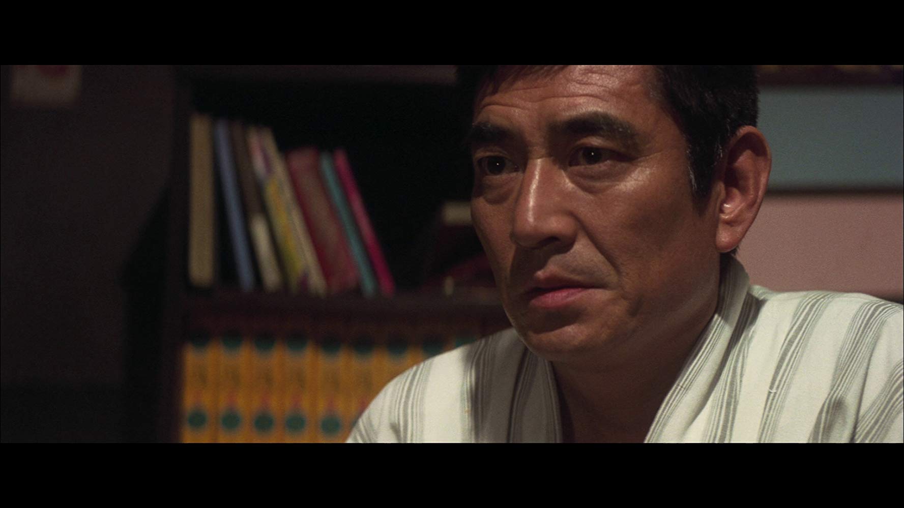 高仓健的著名电影《幸福的黄手帕》,看完不流泪的来找我