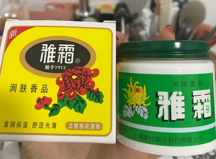 80岁老太太用什么面霜？这5个被包装封印的老国货，保湿又抗皱
