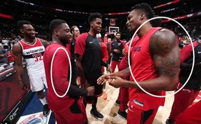 nba霍华德为什么叫超人(当年霍华德为何叫魔兽？一身肌肉堪称魔鬼筋肉人，不输健美冠军)