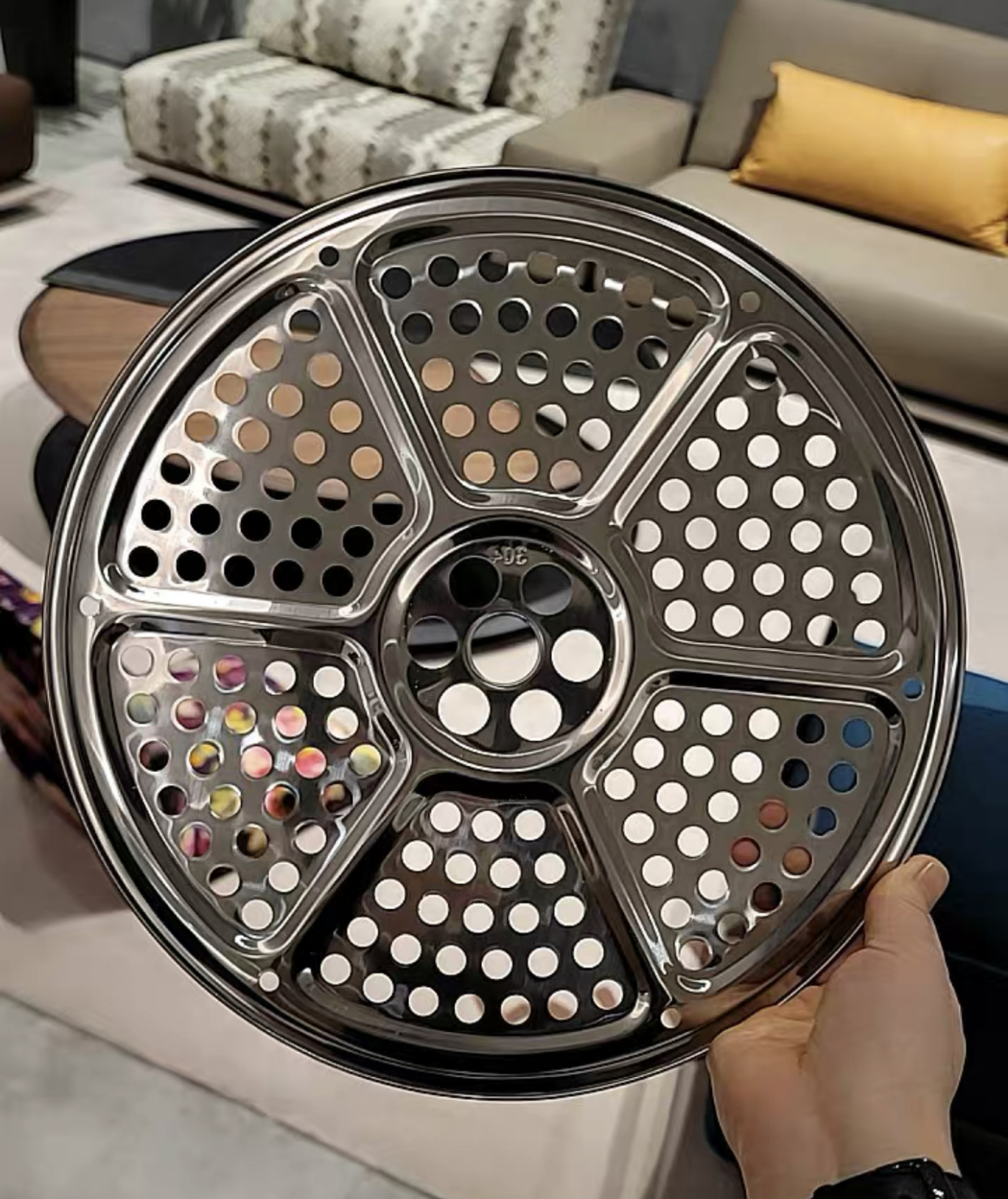 再节俭也要丢掉的12样家用品，早已被时代淘汰，留着反而是累赘