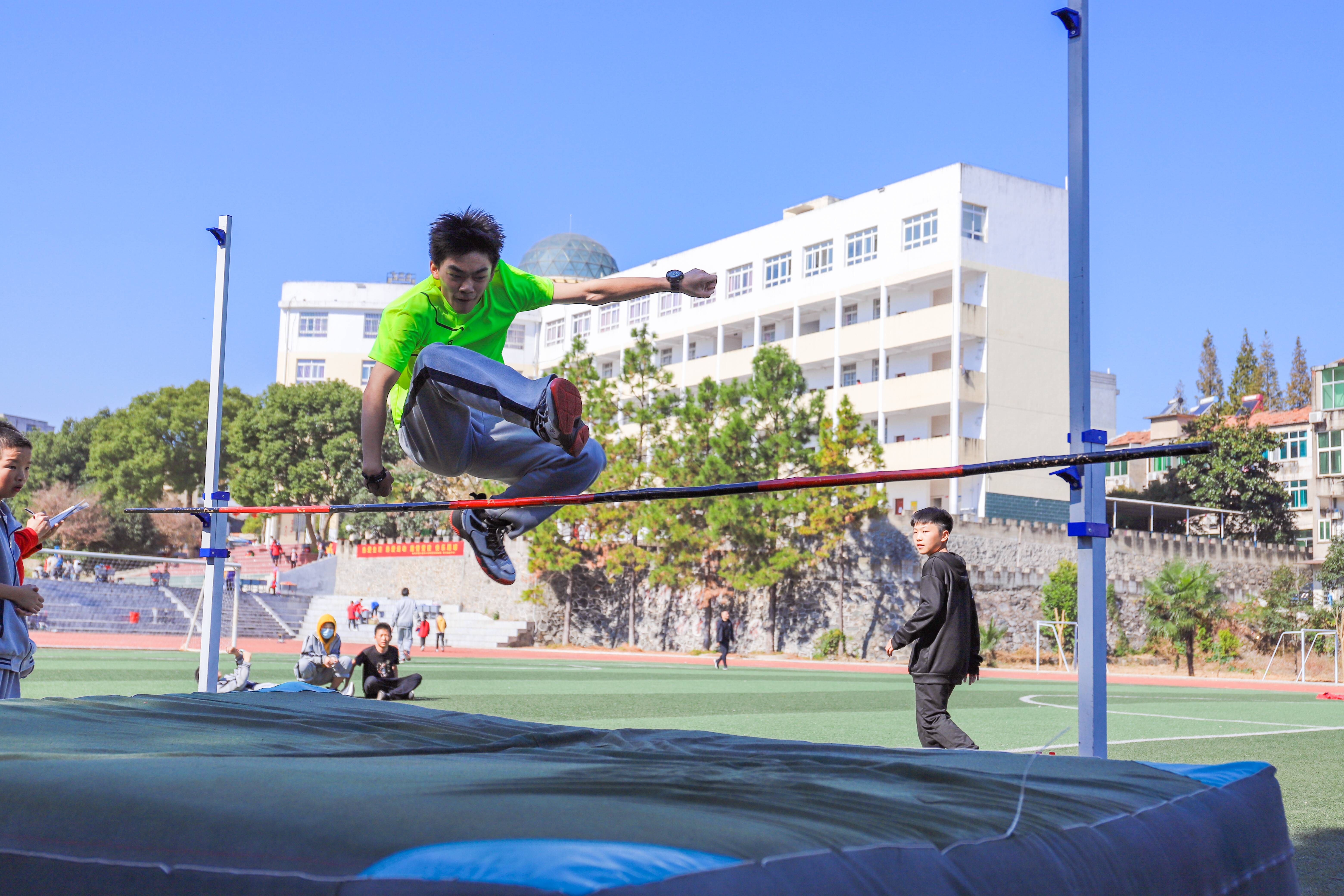 “双减”落地，看黄冈实验中学如何跑出加速度