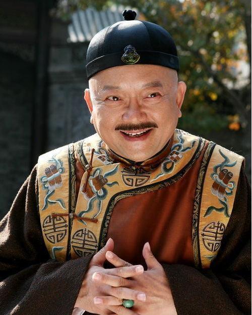 清朝大学士和珅的工资相当于现在多少月薪？光是饭银收入就很可观