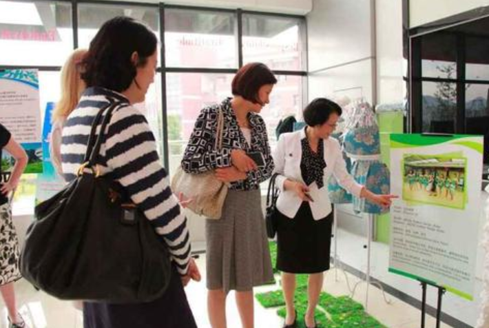 上海一所私立学校，每年学费高达98万，家长却挤破头想让孩子上