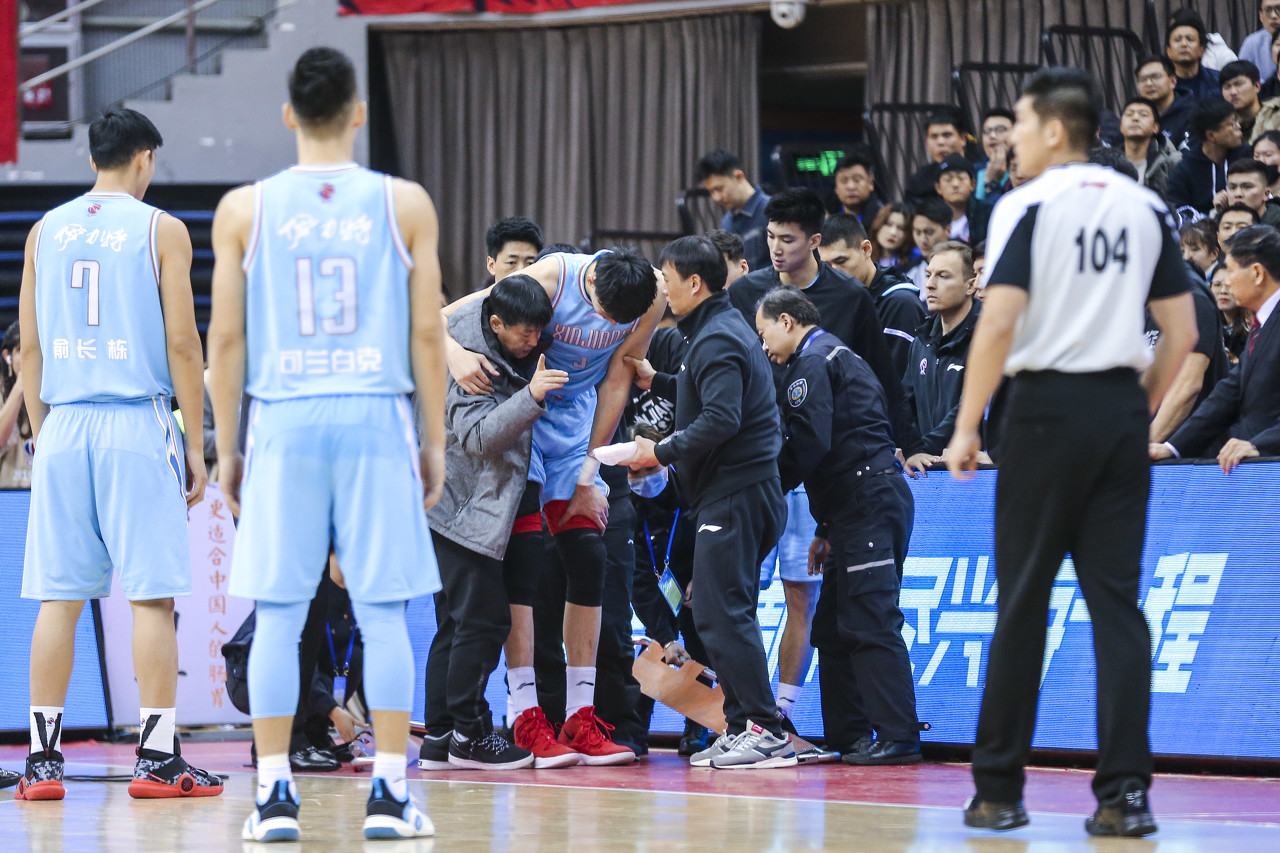 中国后卫为什么不去nba(深度分析：为什么中国的后卫在NBA难以立足，原因只有这几点！)