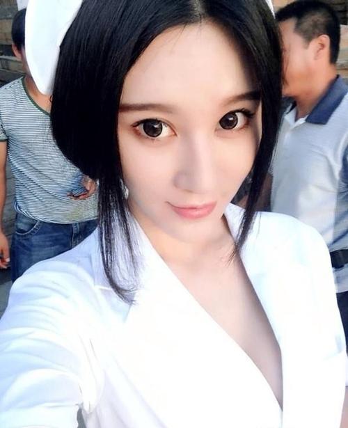 中国乳神樊玲比基尼 樊玲健身照流出让人鼻血直流图片
