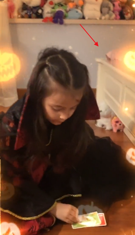 马雅舒罕晒儿女，豪宅内终于有家具，曾为孩子搬空客厅惹争议