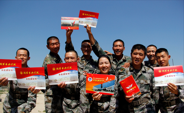 2021年大学毕业生，参加秋季征兵有3大优势，参军入伍要知晓