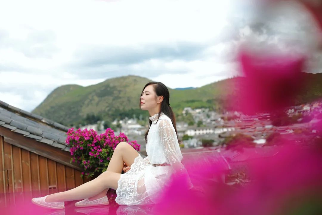 云南丽江这家高端民宿太赞了！闺蜜度假旅行，住到不想走
