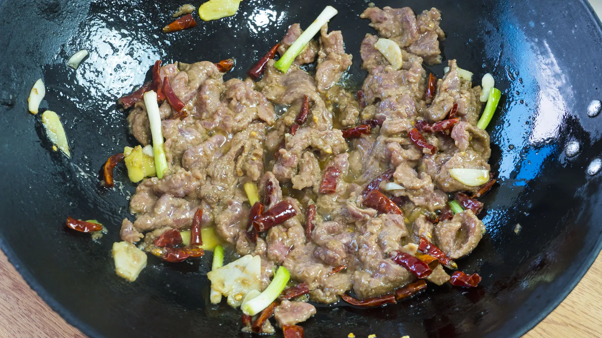 秋冬季养生食谱大全（冬季养生7道美食推荐）