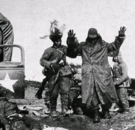 ���������ڳ���ս���ϱ�����Σ��ϱ������ٱ�ȫ�ߣ���Ϊ�ó�����