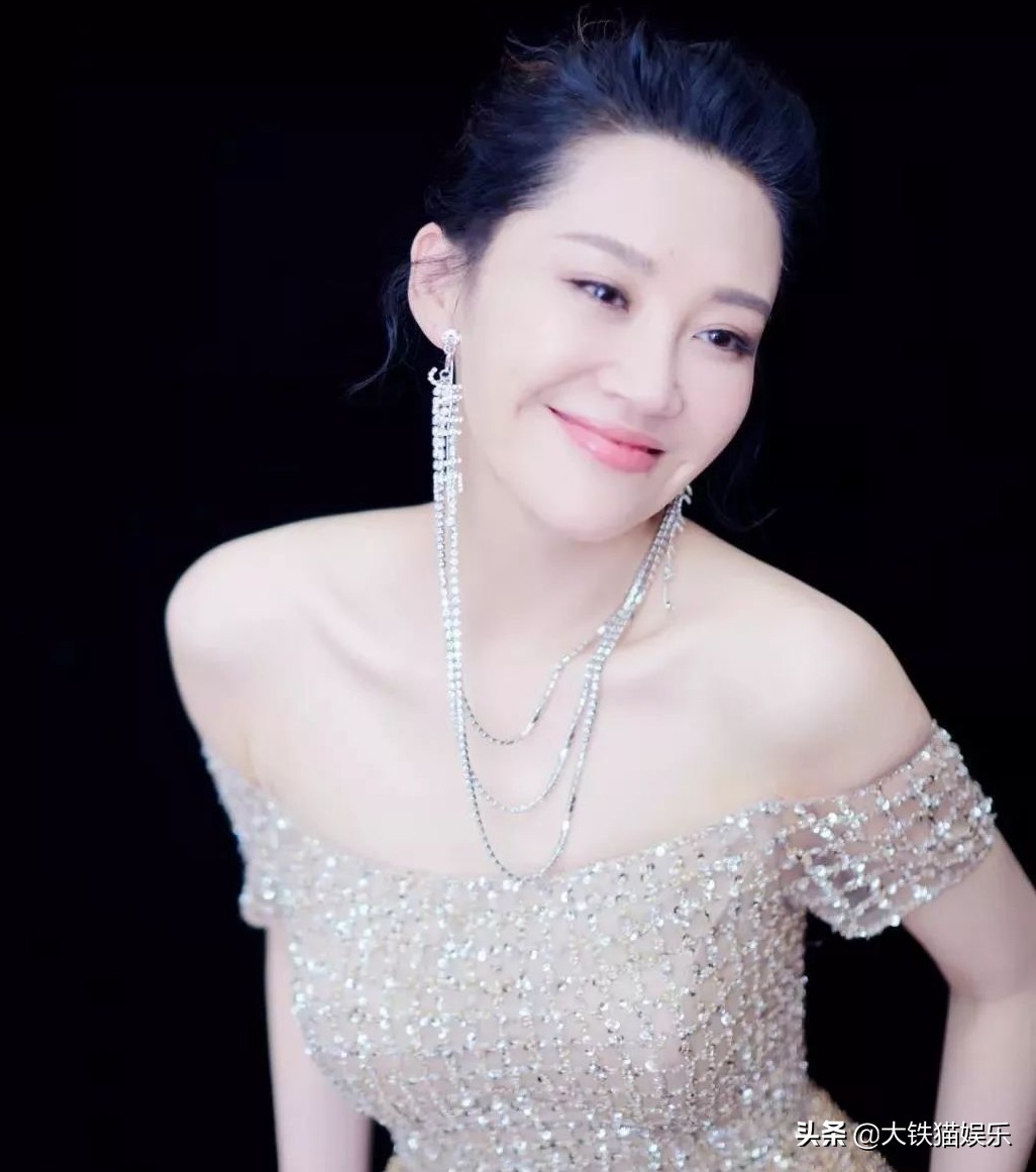 酒窝(酒窝是怎么形成的)-我的快乐小窝