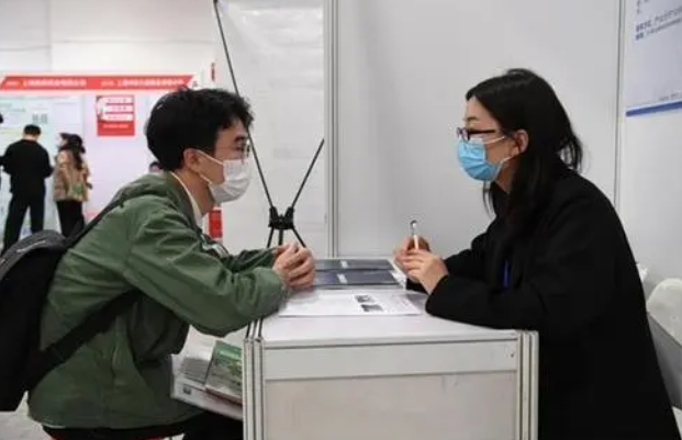 2021“双非”高校排名出炉，深圳大学无缘榜首，扬州大学跻身前5