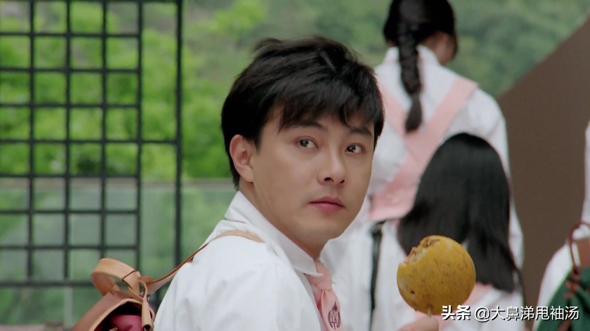 童年回忆杀：90年代校园/军旅/警匪电影，四小天王颜值巅峰时期