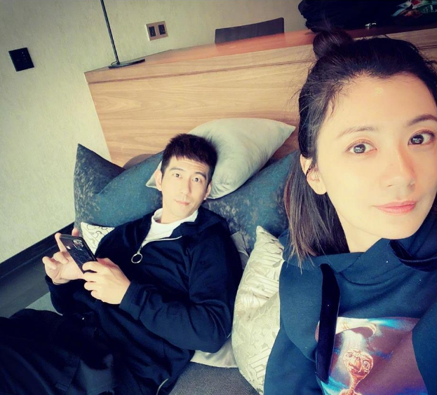 贾静雯：一婚嫁渣男，2600万获女儿半个抚养权，二婚终获幸福