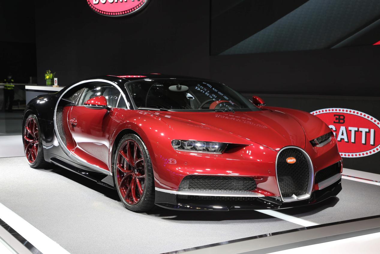 广州车展:燃油车的天花板,布加迪chiron内地首次公开亮相
